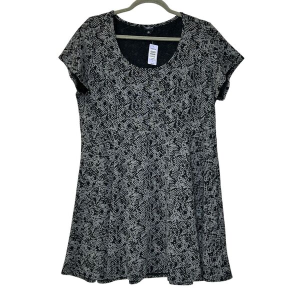 Torrid Double Knit Skater Dress Textured Snake Print Gray & Black Women's 4X NWT - Picture 1 of 11